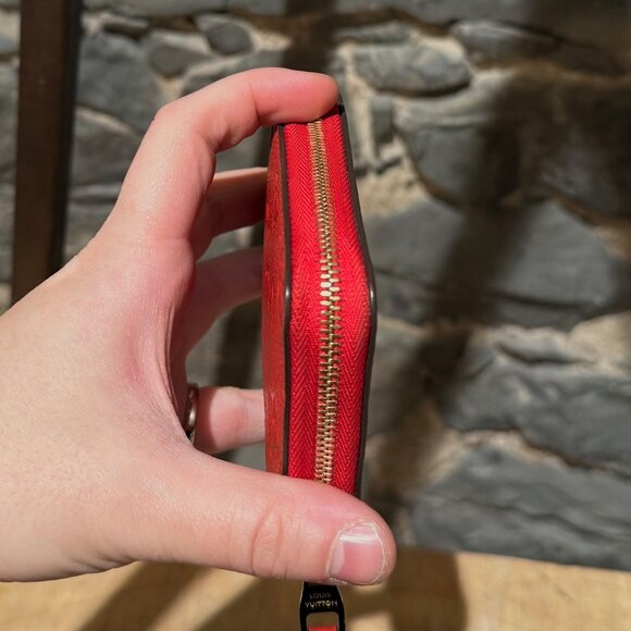 Louis Vuitton 2019 Red Empreinte Leather Zip Around Compact Wallet - Picture 6 of 15